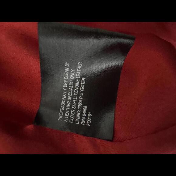 Bernardo - Red Leather Jacket with Texture - Petite Large - Picture 9 of 9